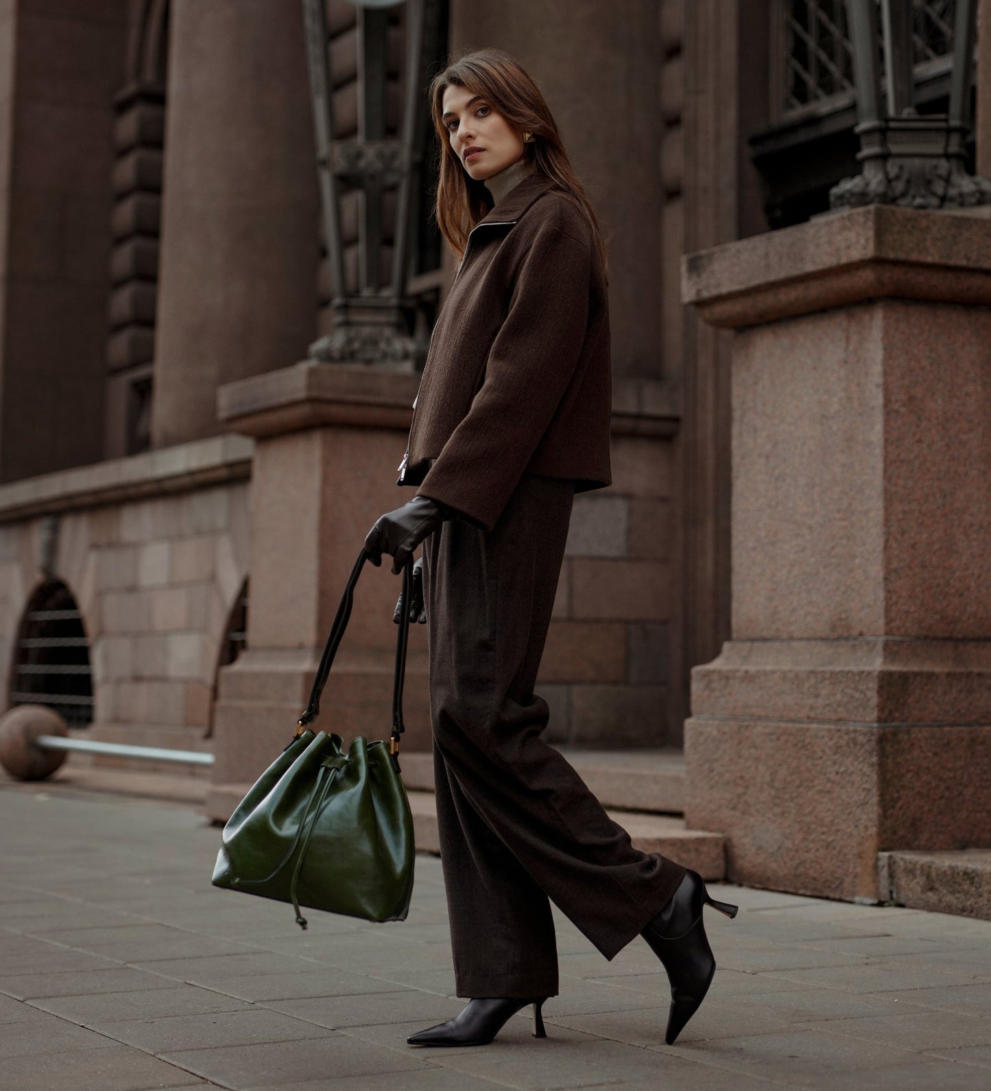 Leather Bucket Handbag for Women - Sybil